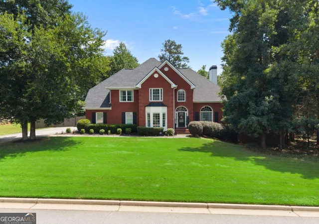 Photo 3 of Single family home for sale at 40 Rose Creek Dr, Covington, GA 30014 | MLS# 10826289 | Listing updated on 2026-09-14