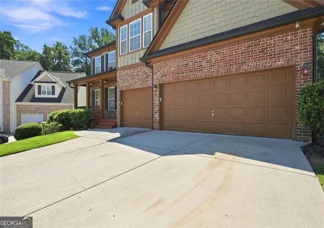 Photo 2 of Single family home for sale at 1015 Liberty Ives Dr, Auburn, GA 30011 | MLS# 10834802 | Listing updated on 2026-10-05