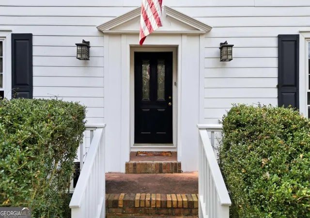 3rd image of 1349 Murdock Rd, Marietta, GA 30062 | MLS# 10706825
