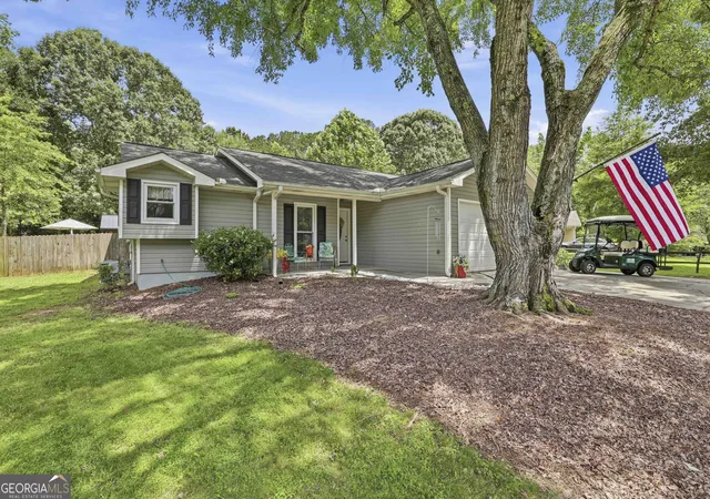 Homes for sale in Peachtree City, GA | 414 Deergrass Trl, Peachtree City, GA 30269 | MLS# 10795487