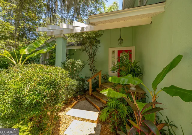 2nd image of 123 Plemmons Dr, St. Simons, GA 31522 | MLS# 10796158