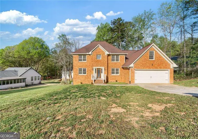 2nd image of 835 Lockriver Wy, Lawrenceville, GA 30044 | MLS# 10783247