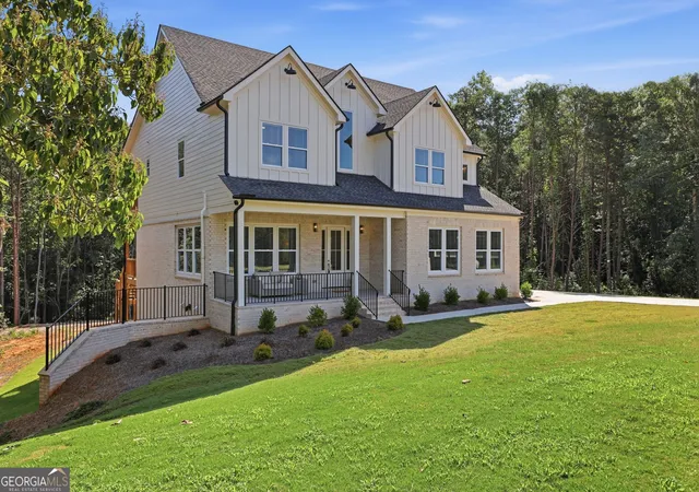 2nd image of 418 Beachwood Dr, Cornelia, GA 30531 | MLS# 10831458