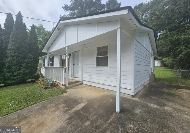 1st image of 349 Roxbury Dr, Riverdale, GA 30274 | MLS# 10818698