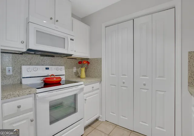 Photo 3 of Condo for sale at 1101 Juniper St Ne #APT 413, Atlanta, GA 30309 | MLS# 10835738 | Listing updated on 2026-09-12