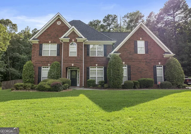 1st image of 2104 Crest Wood Dr, Conyers, GA 30094 | MLS# 10703353