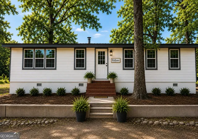 Photo 1 of Single family home for sale at 634 Duncan Rd, Oxford, GA 30054 | MLS# 10828550 | Listing updated on 2026-09-02
