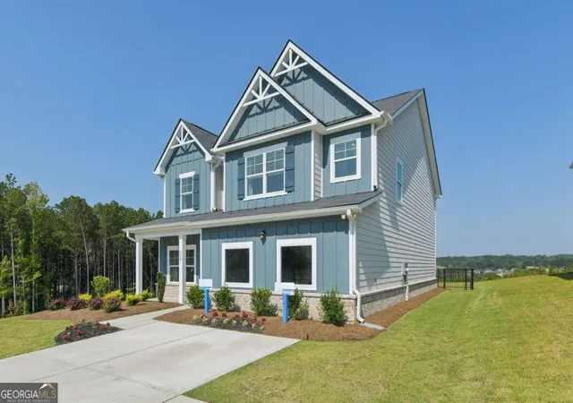 Photo 2 of Sale Pending at 391 Cedar Wood Tr, Winder, GA 30680 | MLS# 10816396 | Listing updated on 2026-10-10