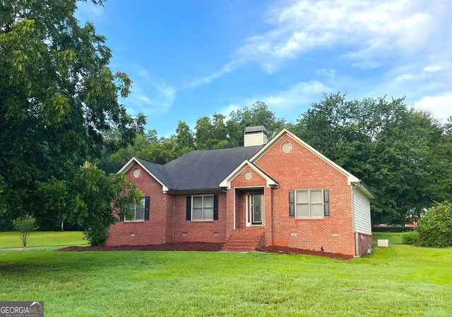 Photo 1 of Single family home for sale at 125 Wedgefield Dr, Mcdonough, GA 30252 | MLS# 10812200 | Listing updated on 2026-09-12