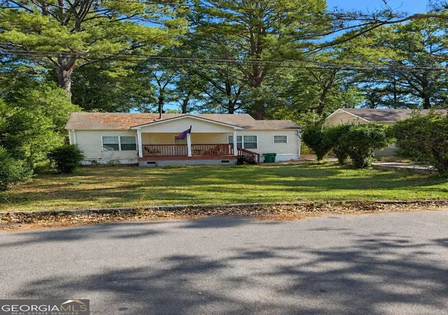 Photo 1 of Single family home for sale at 656 Daniel Ave, Decatur, GA 30032 | MLS# 10877336 | Listing updated on 2026-10-26