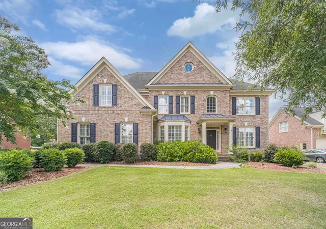 Photo 1 of Single family home for sale at 562 Grassmeade Way, Snellville, GA 30078 | MLS# 10807400 | Listing updated on 2026-09-16