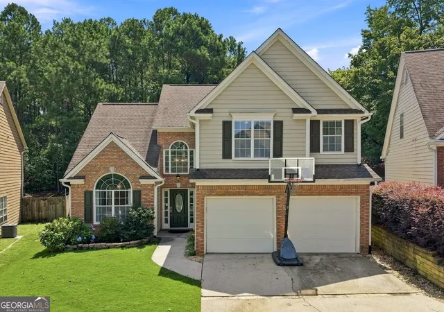Photo 1 of Sale Pending at 3210 Dundee Ridge Wy, Duluth, GA 30096 | MLS# 10825447 | Listing updated on 2026-08-29