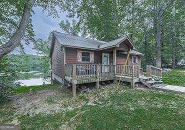 Homes for sale in Talking Rock, GA | 688 Twin Mountain Lake Dr, Talking Rock, GA 30175 | MLS# 10582206