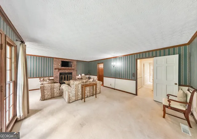 Photo 2 of Single family home for sale at 11675 Highland Colony Dr, Roswell, GA 30075 | MLS# 10807770 | Listing updated on 2026-09-09
