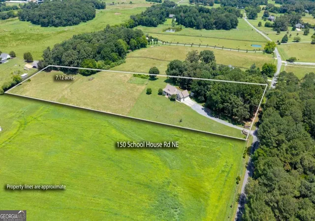 Homes for sale in Calhoun, GA | 150 School House Rd Ne, Calhoun, GA 30701 | MLS# 10790204