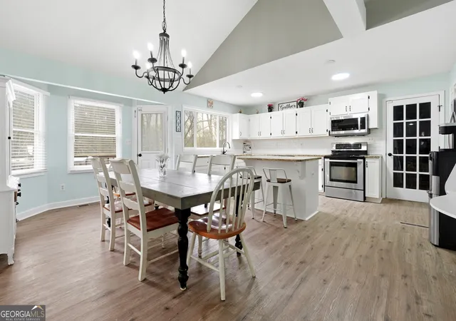 4th image of 201 Arrow Wood Dr, Waleska, GA 30183 | MLS# 10719731