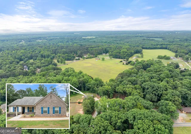 Photo 2 of Sale Pending at 150 Paul Smith Rd, Hull, GA 30646 | MLS# 10742859 | Listing updated on 2026-08-16