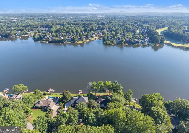 Photo 3 of Single family home for sale at 230 Clipper Bay Dr, Alpharetta, GA 30005 | MLS# 10823893 | Listing updated on 2026-09-17