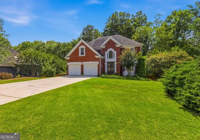 Photo 3 of Single family home for sale at 4924 Marlos Dr Ne, Marietta, GA 30066 | MLS# 10798479 | Listing updated on 2026-07-16