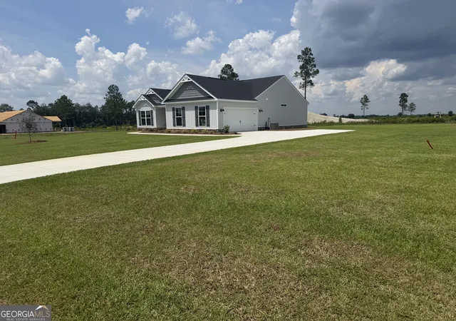 Photo 3 of Single family home for sale at 325 Livingston Bend, Statesboro, GA 30461 | MLS# 10831059 | Listing updated on 2026-09-20