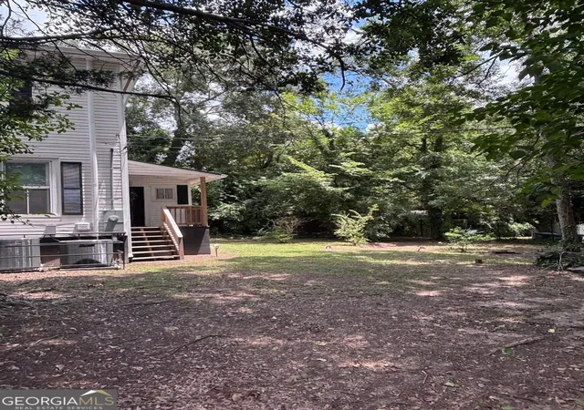 Photo 4 of Single family home for sale at 606 E Solomon St, Griffin, GA 30223 | MLS# 10812835 | Listing updated on 2026-08-22