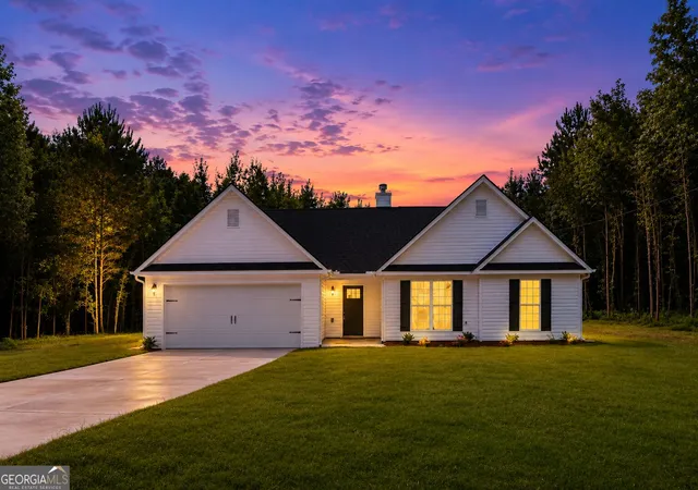 Photo 2 of Sale Pending at 332 Elizabeth Ct #LOT 26, Colbert, GA 30628 | MLS# 10780268 | Listing updated on 2026-09-10