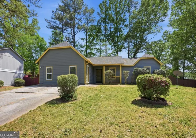 Homes for sale in College Park, GA | 5420 Forest Downs Cir, College Park, GA 30349 | MLS# 10802801