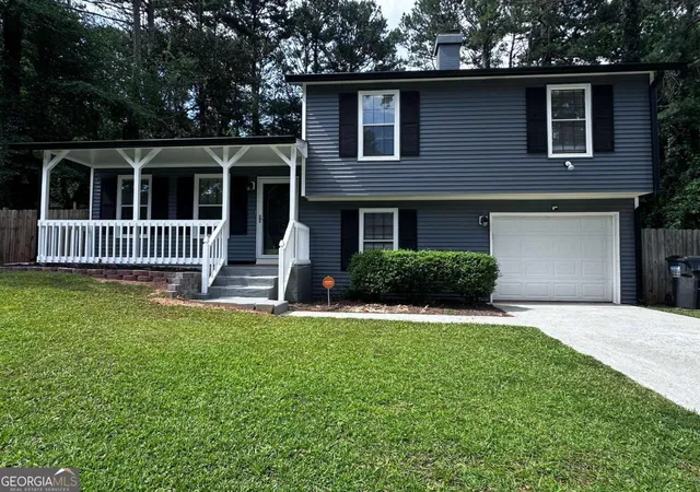 Photo 2 of Sale Pending at 4013 Mckinley Dr, Snellville, GA 30039 | MLS# 10794013 | Listing updated on 2026-09-15
