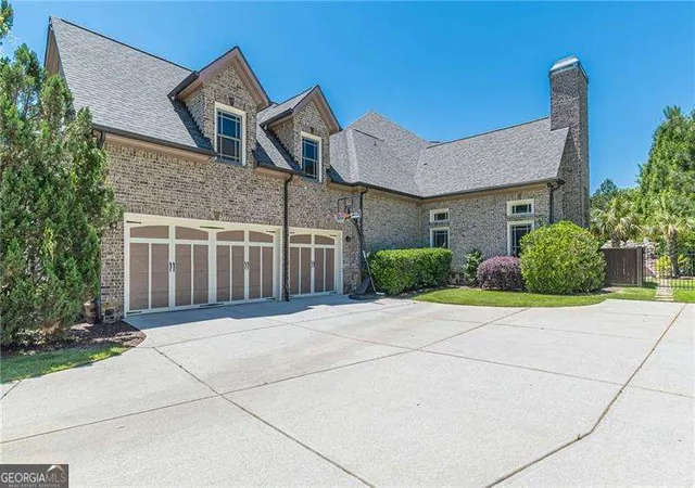 5th image of 730 Glenairy Dr, Sandy Springs, GA 30328 | MLS# 10769920
