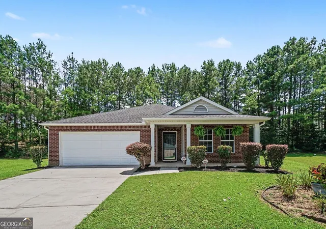 1st image of 460 Pinevale Ct, Atlanta, GA 30349 | MLS# 10804123