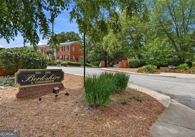 Condo for sale at 2355 Henderson Mill Rd Ne #4, Atlanta, GA 30345 | MLS# 10788909