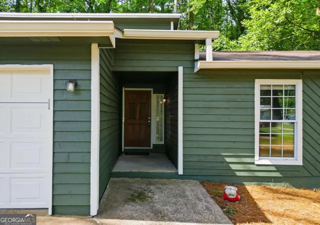 Photo 3 of Single family home for sale at 4738 Jamerson Forest Cir, Marietta, GA 30066 | MLS# 10817251 | Listing updated on 2026-09-06