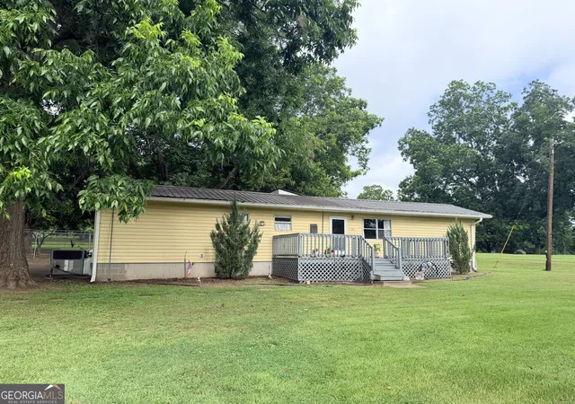 image of 124 Church St, Moreland, GA 30259 | MLS# 10810911