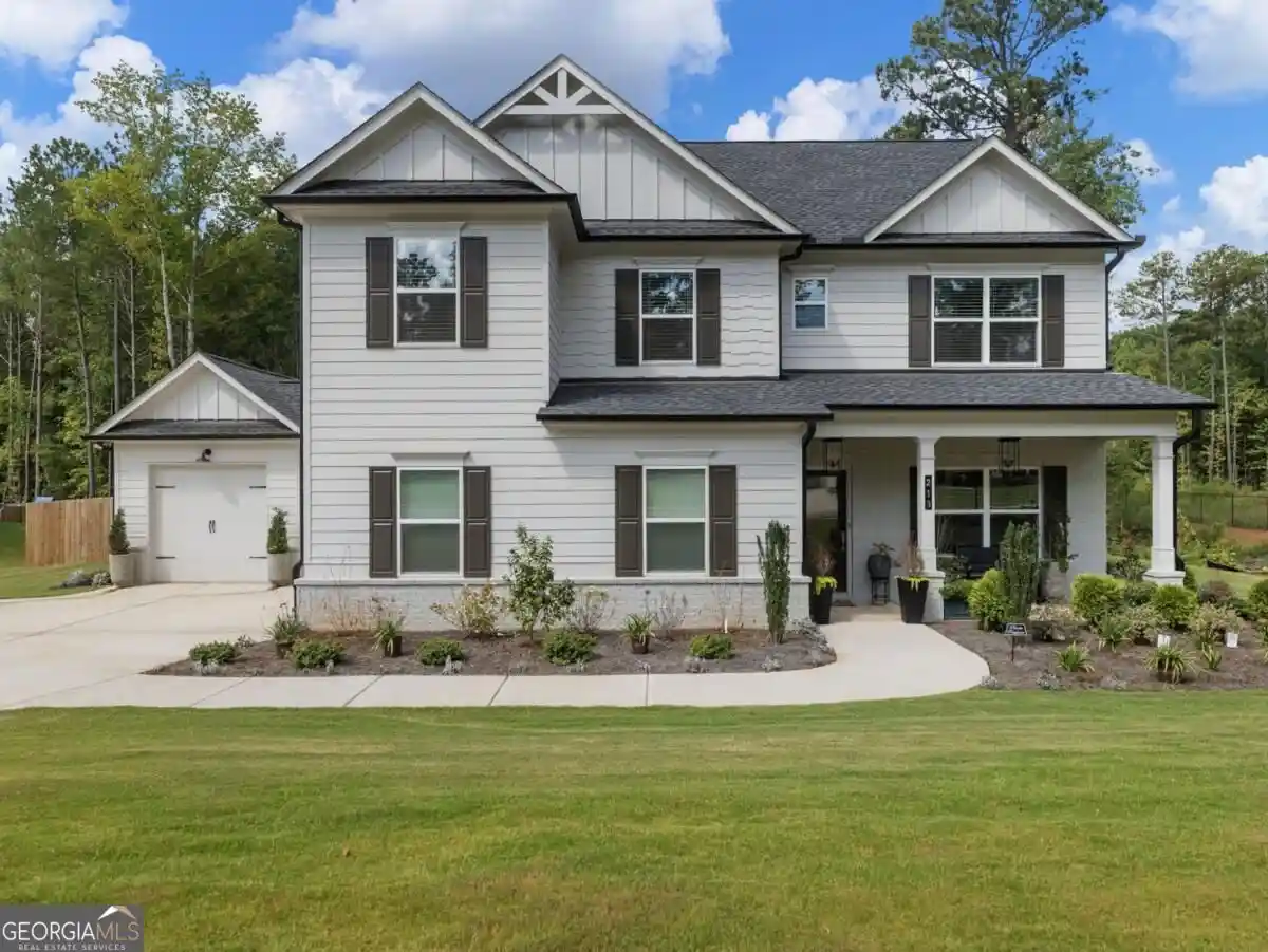 Photo 1 of Single family home for sale at 213 Meadows Dr, Bethlehem, GA 30620 | MLS# 10854342 | Listing updated on 2026-10-21