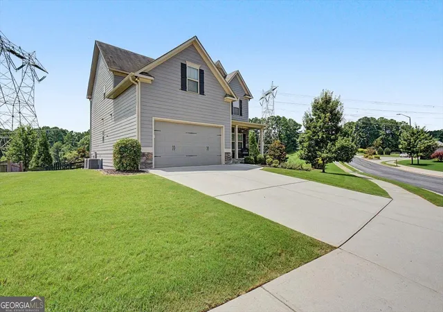 Photo 3 of Single family home for sale at 120 Cobblestone Trl, Dallas, GA 30132 | MLS# 10822725 | Listing updated on 2026-10-07