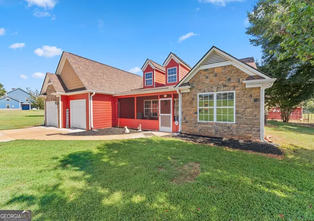Photo 3 of Single family home for sale at 286 Middle Fork Ln, Carnesville, GA 30521 | MLS# 10834229 | Listing updated on 2026-09-19