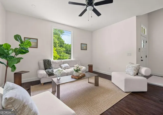 Photo 3 of Single family home for sale at 1761 Hosea L Williams Dr Se, Atlanta, GA 30317 | MLS# 10803281 | Listing updated on 2026-09-23