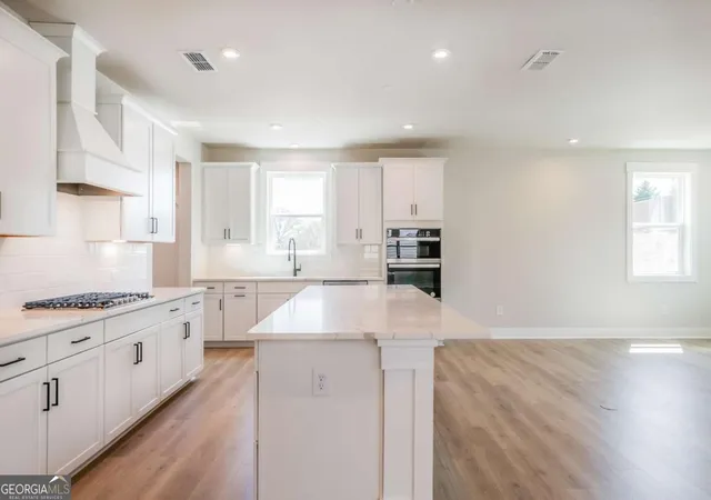 5th image of 4202 Adler Cir #47, Buford, GA 30519 | MLS# 10627270