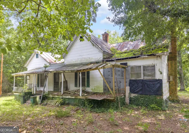 Photo 3 of Single family home for sale at 1104 Lexington Hwy, Elberton, GA 30635 | MLS# 10813865 | Listing updated on 2026-08-21