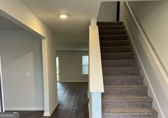 Photo 2 of Single family home for sale at 704 Chickadee St, Bloomingdale, GA 31302 | MLS# 10763142 | Listing updated on 2026-05-26