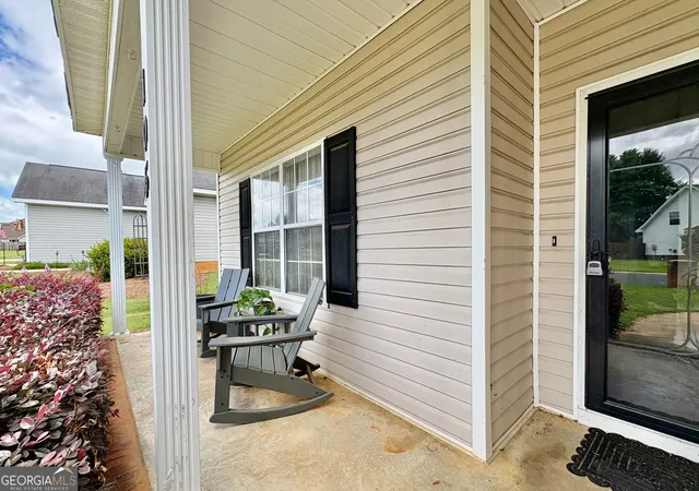 Photo 3 of Single family home for sale at 105 Yarrow Blvd, Bonaire, GA 31005 | MLS# 10786644 | Listing updated on 2026-09-23