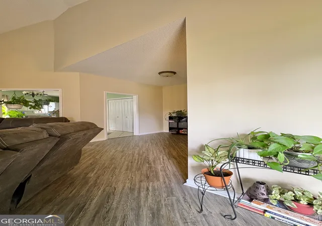 Photo 3 of Single family home for sale at 105 Yarrow Blvd, Bonaire, GA 31005 | MLS# 10786644 | Listing updated on 2026-09-23