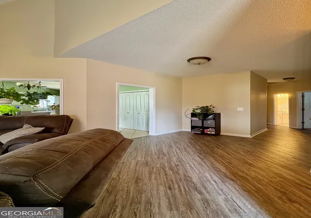 Photo 4 of Single family home for sale at 105 Yarrow Blvd, Bonaire, GA 31005 | MLS# 10786644 | Listing updated on 2026-09-23
