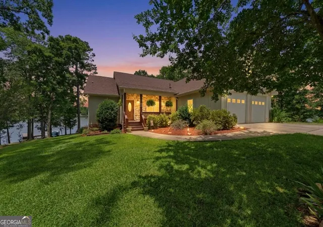 2nd image of 3690 Lakecrest Dr, Sparta, GA 31087 | MLS# 10828001