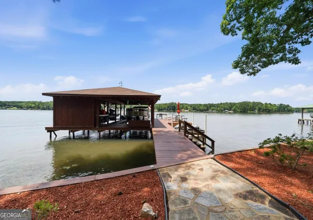 Photo 3 of Sale Pending at 3690 Lakecrest Dr, Sparta, GA 31087 | MLS# 10828001 | Listing updated on 2026-09-01