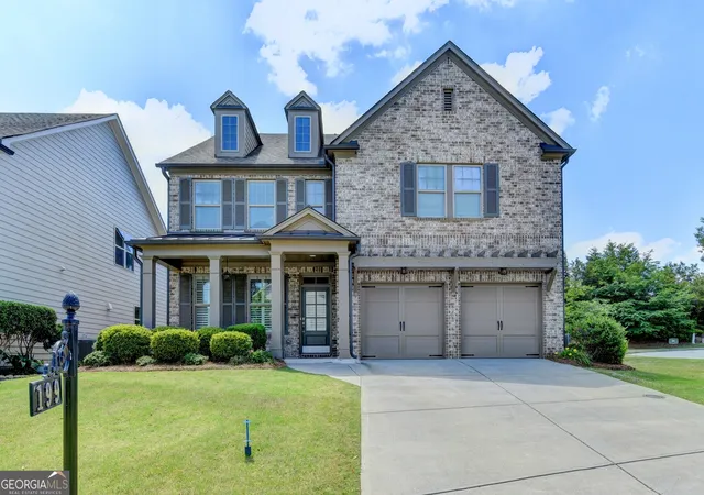 Photo 2 of Single family home for sale at 199 Marlow Dr, Woodstock, GA 30188 | MLS# 10764995 | Listing updated on 2026-08-31