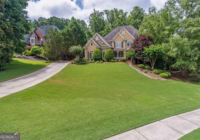 Photo 3 of Mansion for sale at 10205 Worthington Manor, Suwanee, GA 30024 | MLS# 10789814 | Listing updated on 2026-09-17