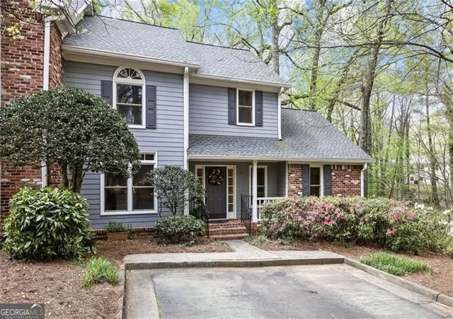 2nd image of 175 Riverview Trl, Roswell, GA 30075 | MLS# 10782005