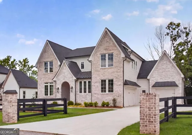 1st image of 6740 Pannell Rd, Buford, GA 30518 | MLS# 10777338