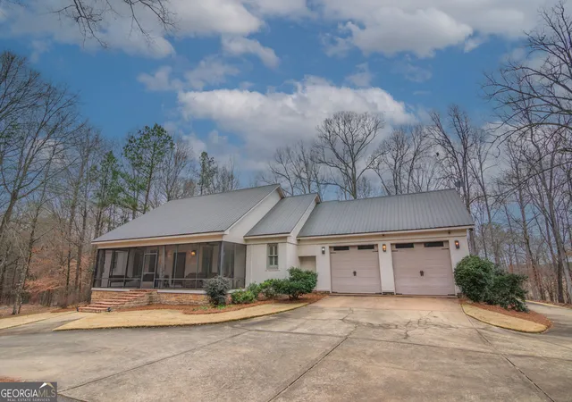 Photo 3 of Single family home for sale at 1578 Ga Hwy 208, Hamilton, GA 31811 | MLS# 10822469 | Listing updated on 2026-08-24
